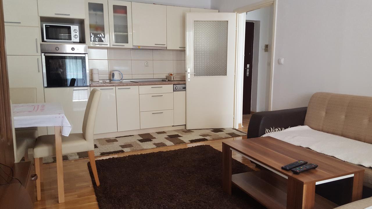 Apartment Zenica Exterior photo